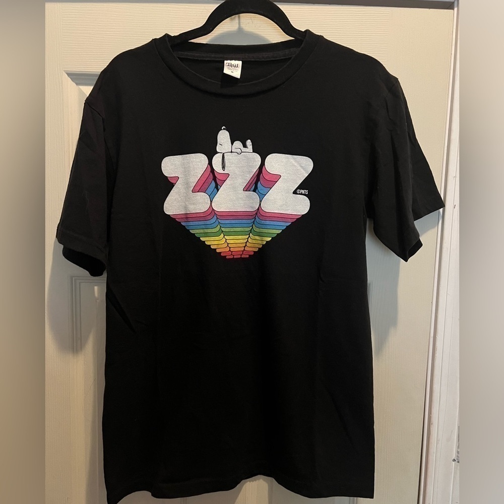 Peanuts Snoopy ZZZ  - Official T-Shirt